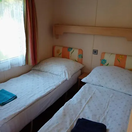Konukevi Peklo 3*